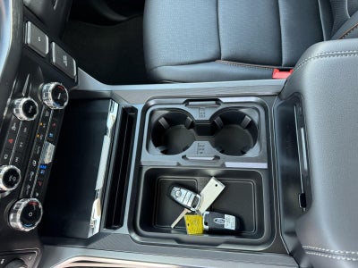 2026 Ford Super Duty F-350 DRW LARIAT