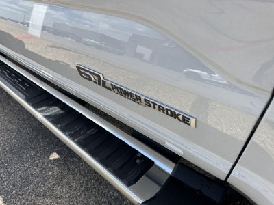 2026 Ford Super Duty F-350 DRW LARIAT