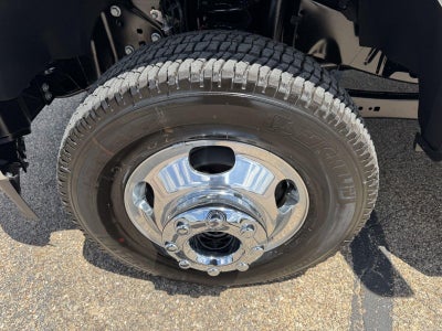 2026 Ford Super Duty F-350 DRW LARIAT