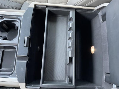 2025 Ford Super Duty F-450 DRW Platinum