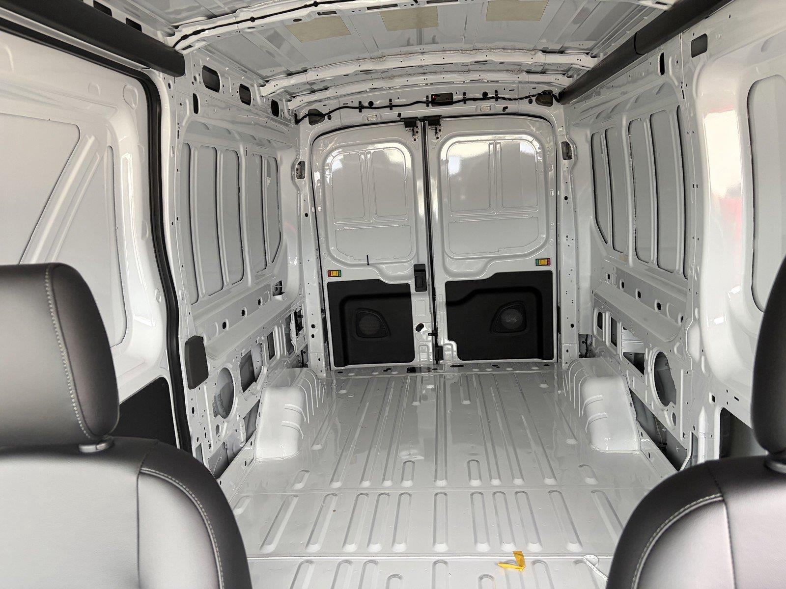 2027 Ford Transit Cargo Van T-250 148 MED RF 9150 GV