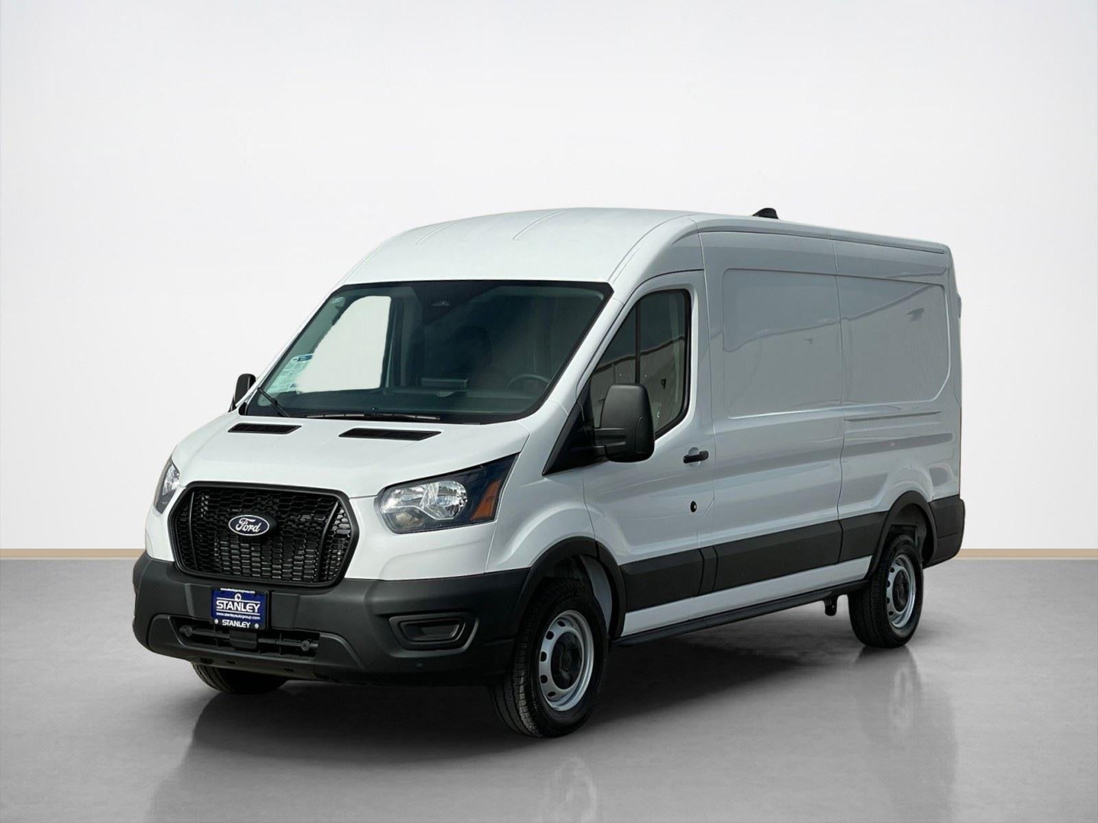 2026 Ford Transit Cargo Van T-250 148 MED RF 9150 GV