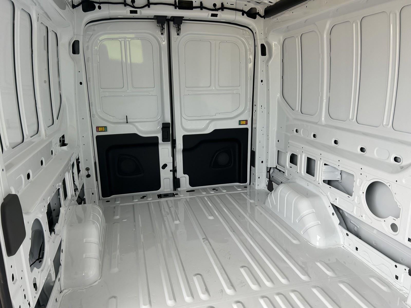 2025 Ford Transit Cargo Van T-250 148 MED RF 9070 GV