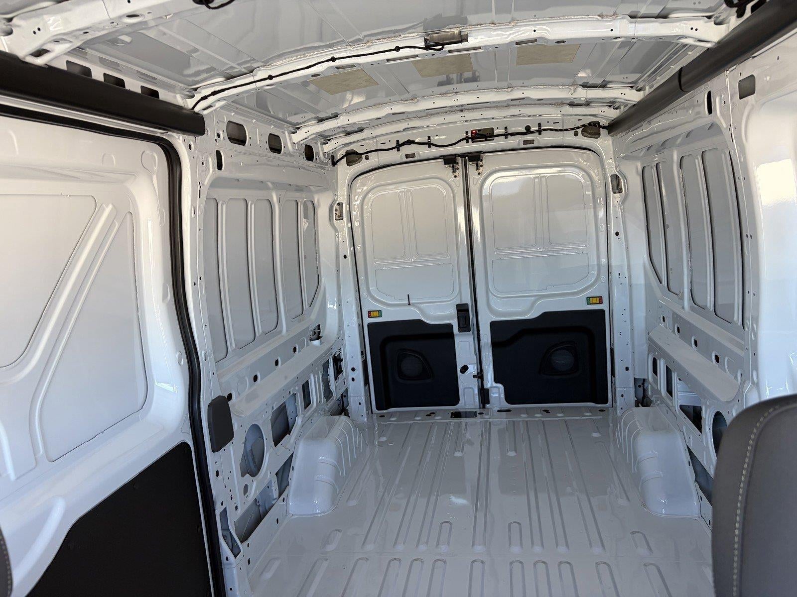2027 Ford Transit Cargo Van T-250 148 MED RF 9150 GV