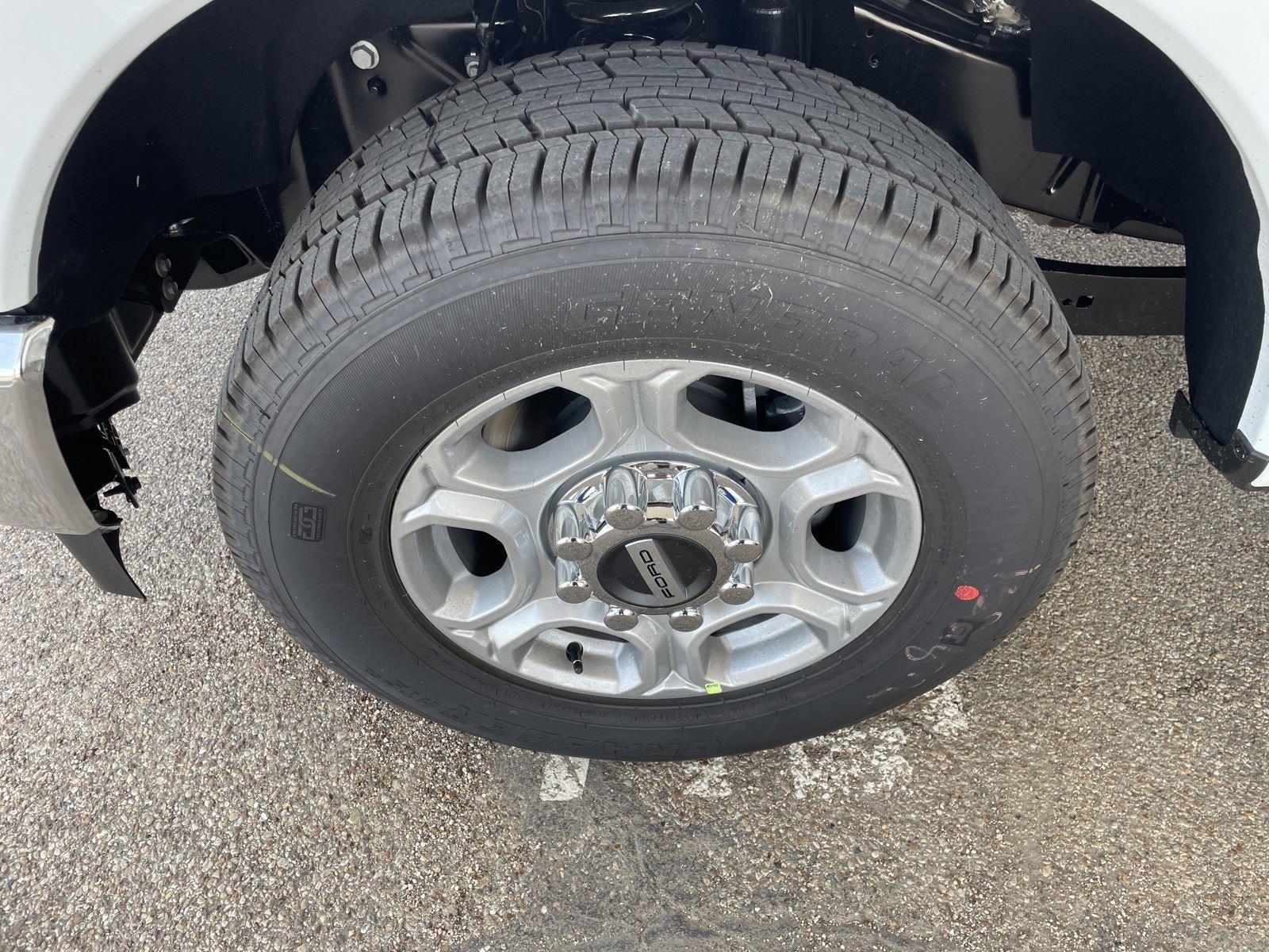 2026 Ford Super Duty F-350 SRW XLT