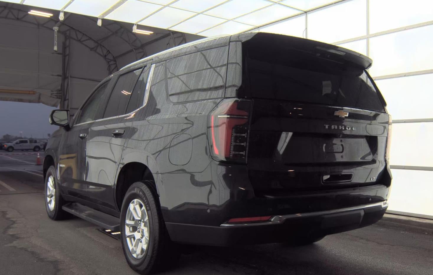 2025 Chevrolet TAHOE 4WD 4DR LT