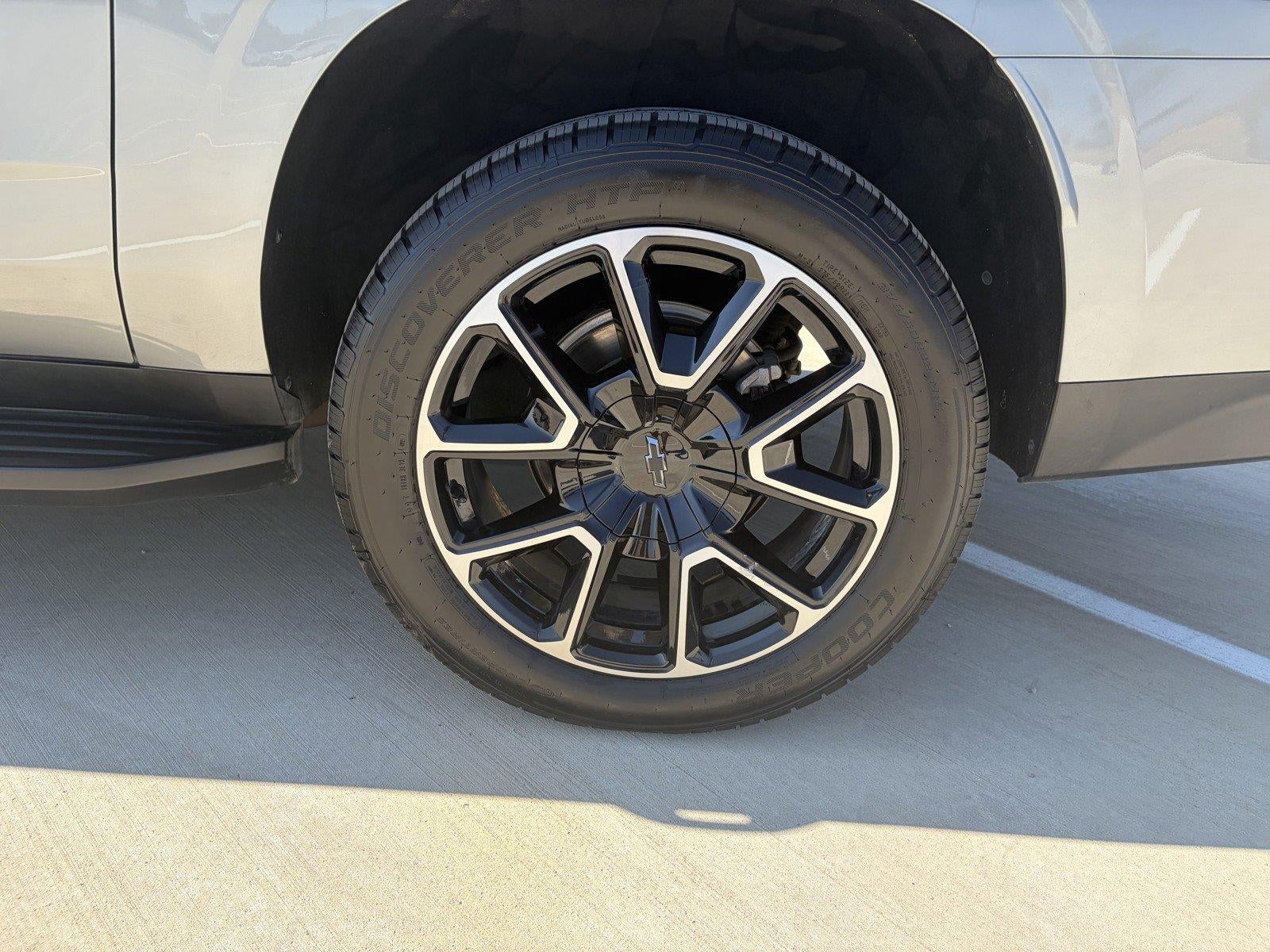 2024 Chevrolet Suburban RST