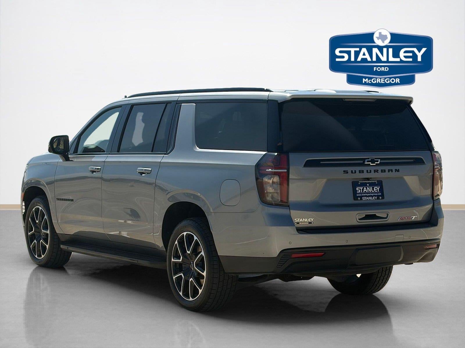 2024 Chevrolet Suburban RST