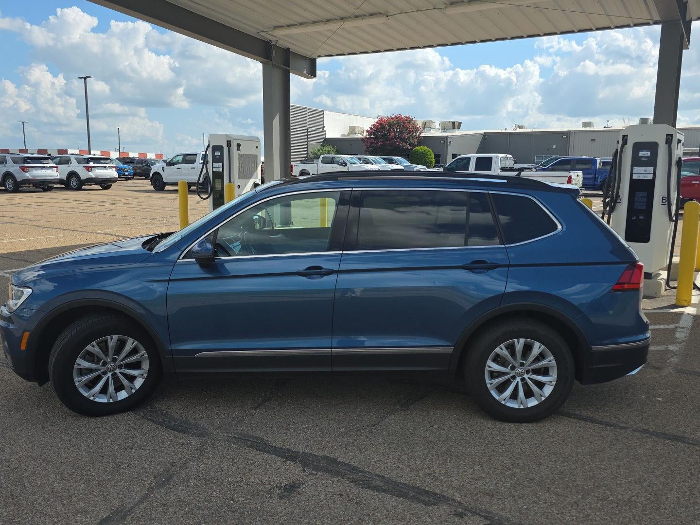 2018 Volkswagen Tiguan SE