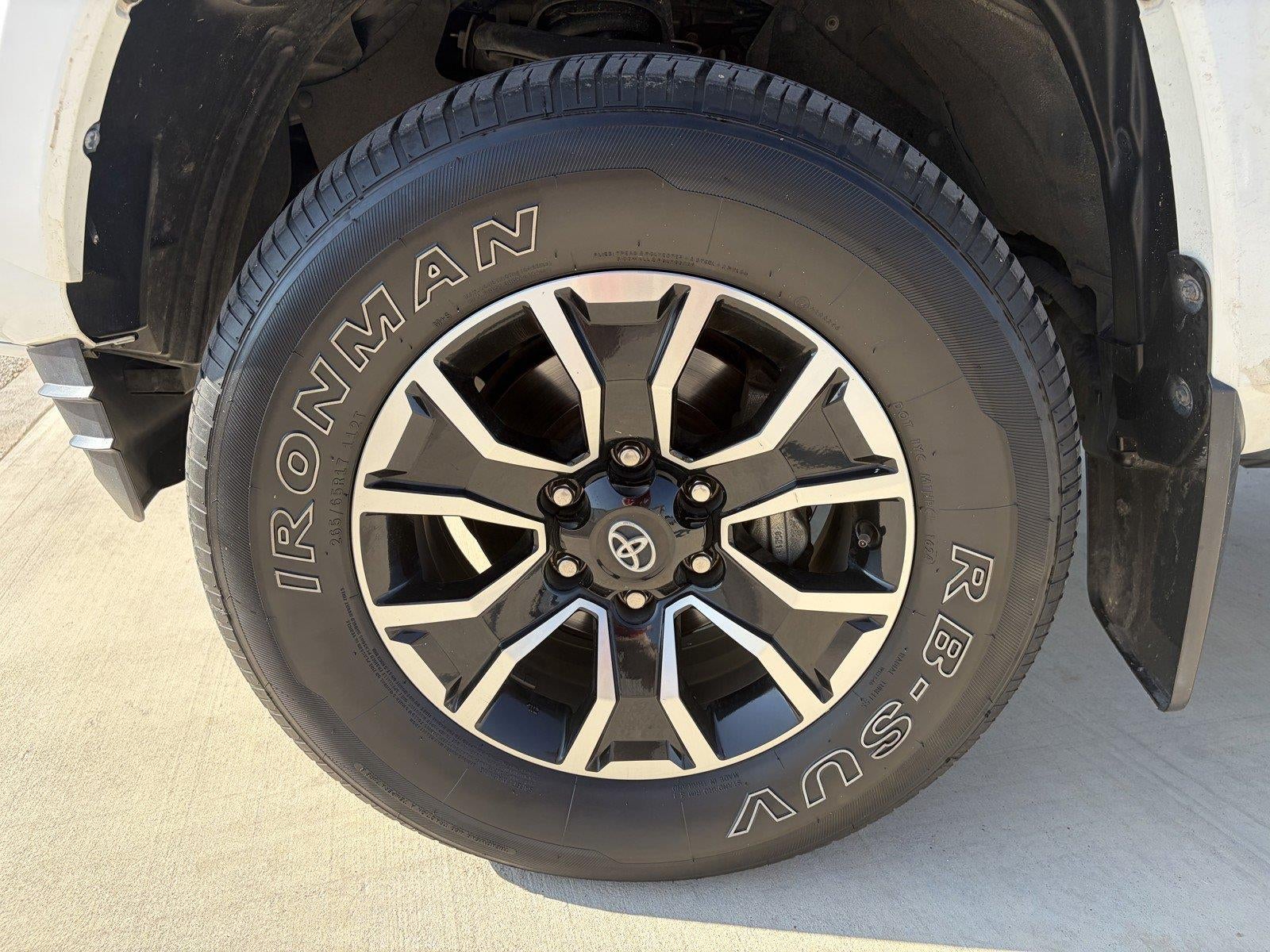 2021 Toyota Tacoma TRD Sport