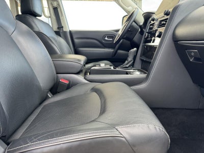 2024 INFINITI QX80 LUXE