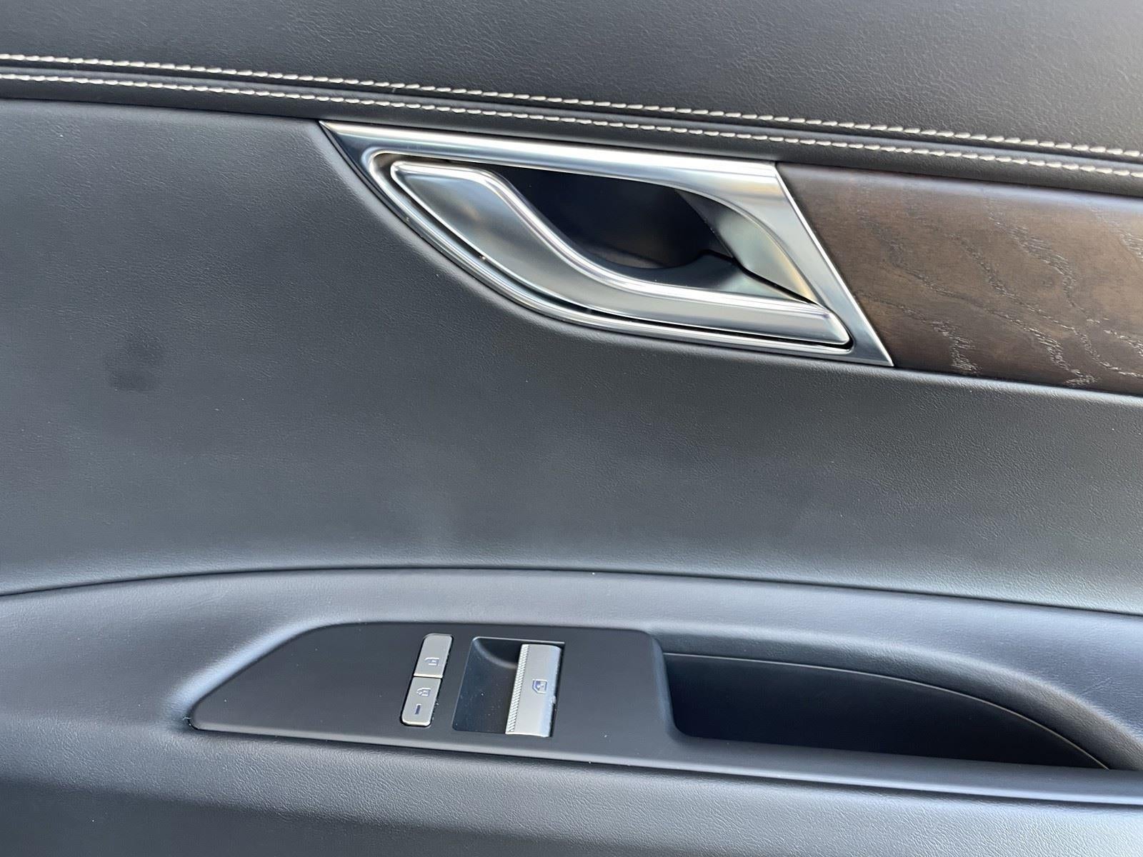 2024 Genesis GV80 2.5T AWD