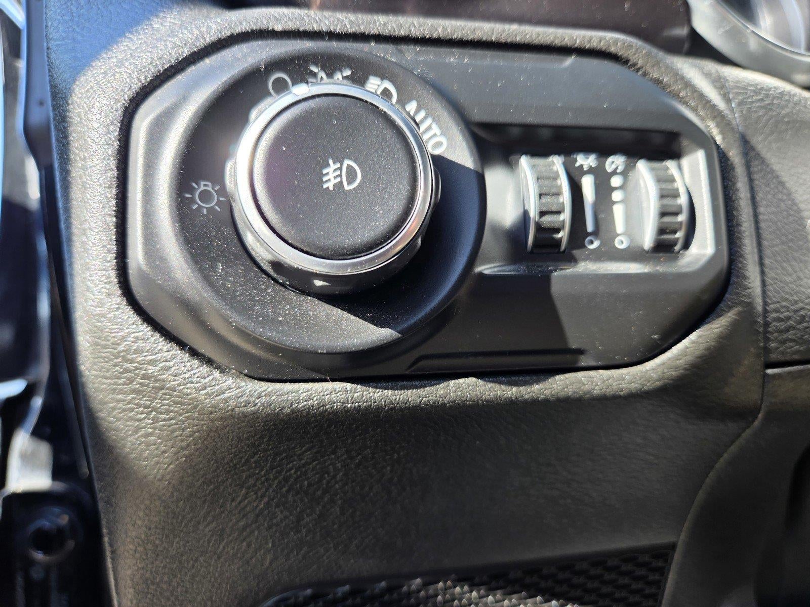 2020 Jeep Wrangler Unlimited Black and Tan