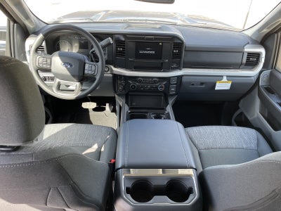2027 Ford Super Duty F-350 SRW XL
