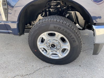 2027 Ford Super Duty F-350 SRW XL