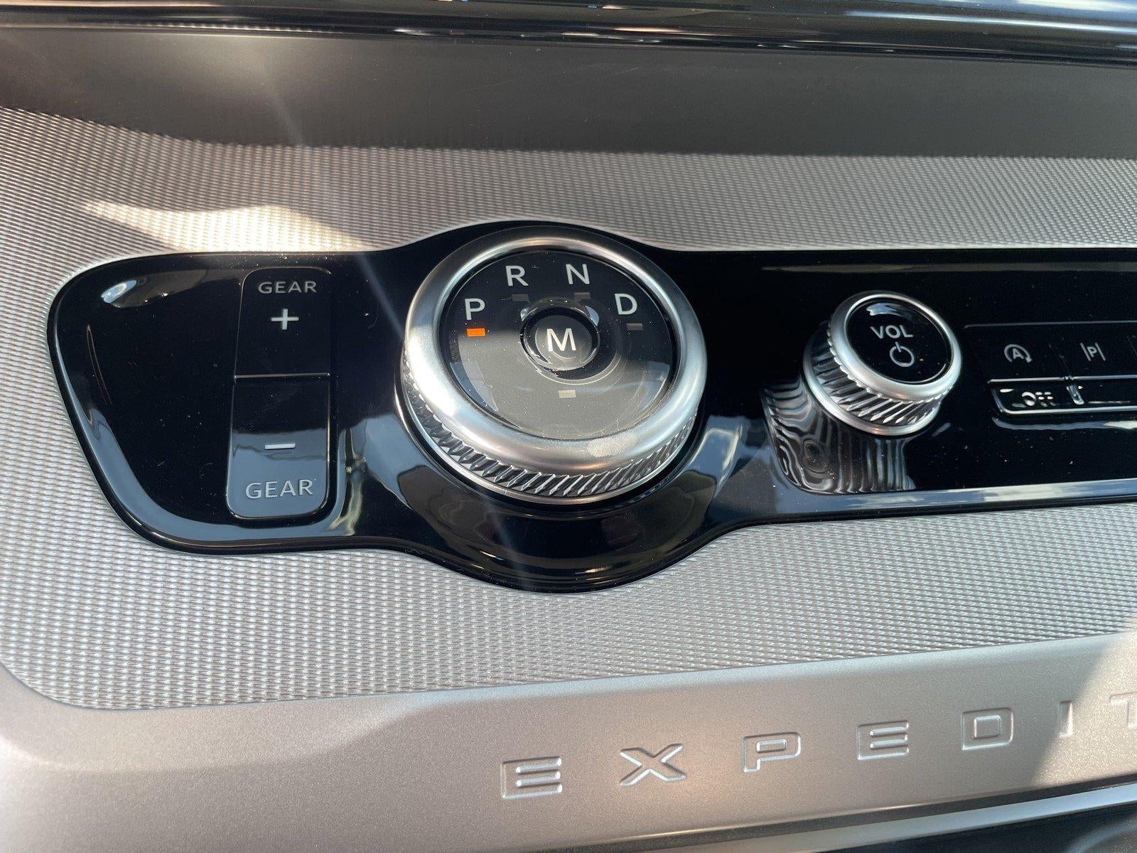 2027 Ford Expedition Max Active