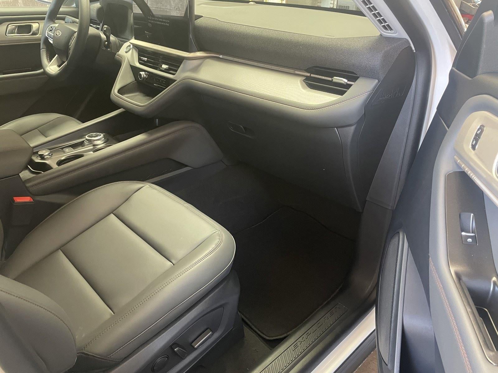 2026 Ford Explorer Active w/100A Pkg