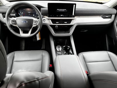 2026 Ford Explorer Active w/100A Pkg