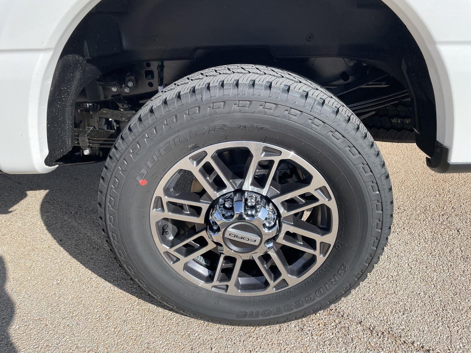 2026 Ford Super Duty F-250 SRW Platinum