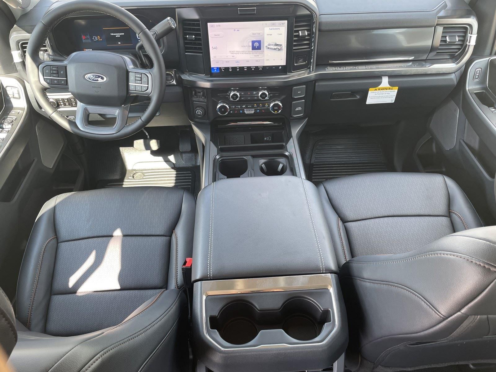 2026 Ford Super Duty F-350 SRW LARIAT