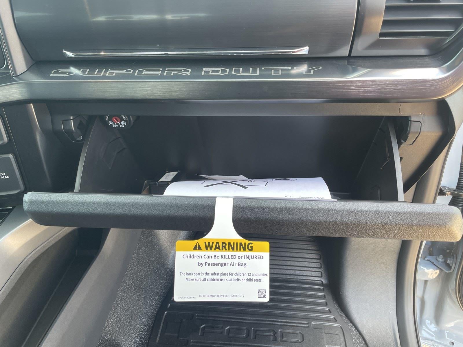 2026 Ford Super Duty F-350 SRW LARIAT