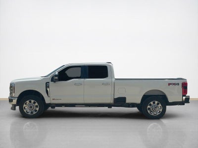 2026 Ford Super Duty F-350 SRW LARIAT