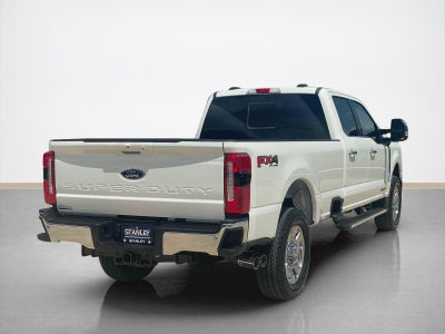 2026 Ford Super Duty F-350 SRW LARIAT