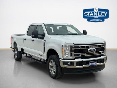 2026 Ford Super Duty F-350 SRW XLT
