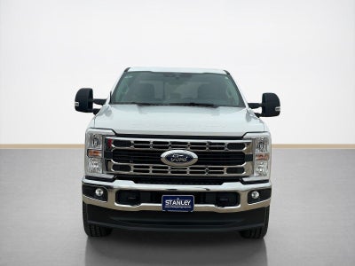 2026 Ford Super Duty F-350 SRW XLT