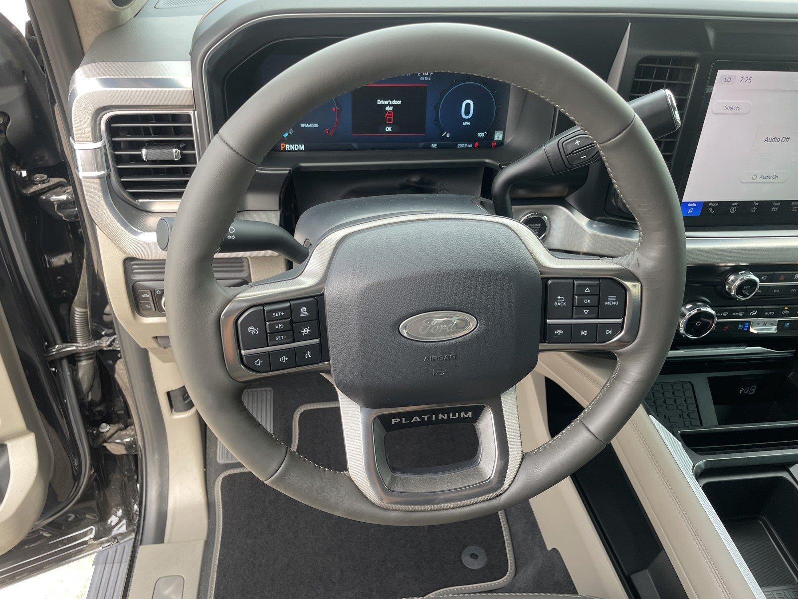 2026 Ford Super Duty F-350 DRW Platinum