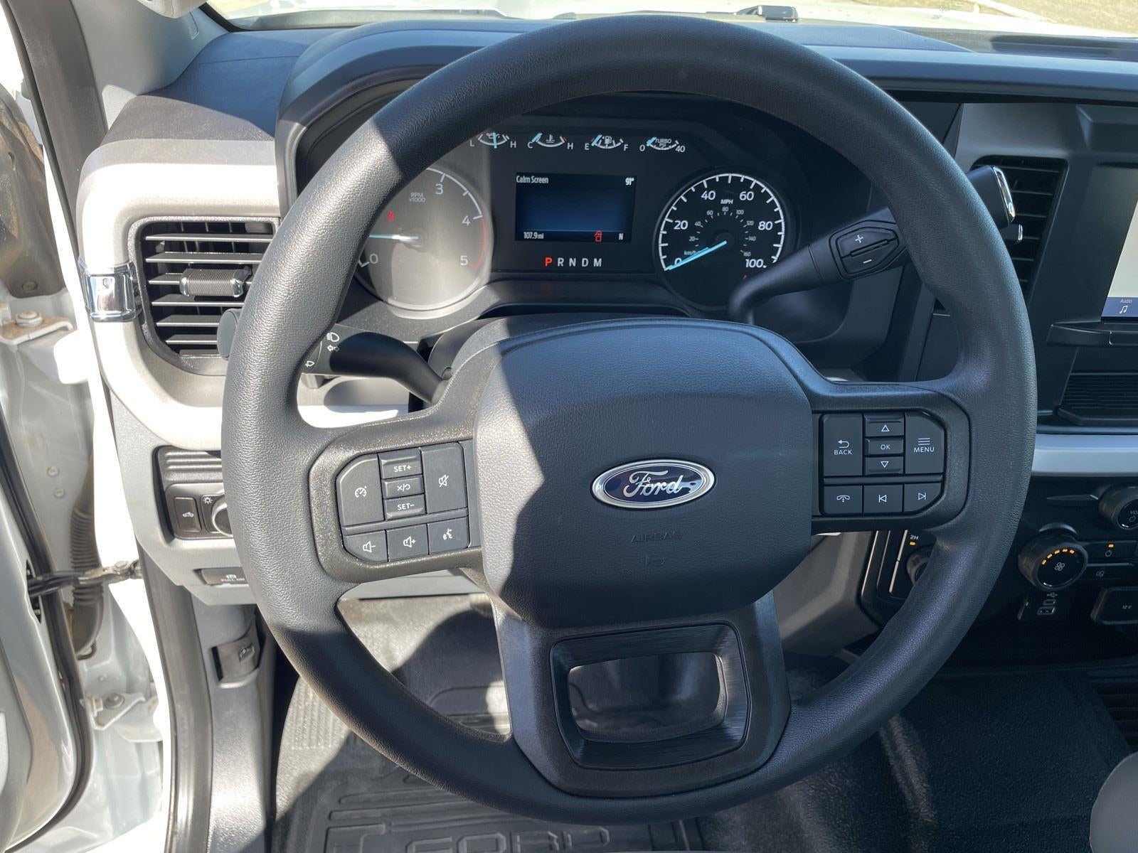 2026 Ford Super Duty F-350 DRW XL