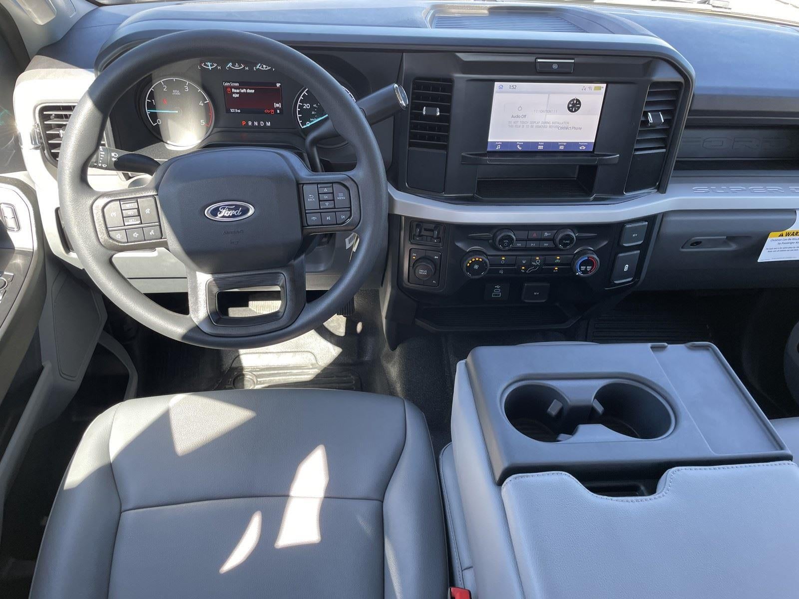 2026 Ford Super Duty F-350 DRW XL