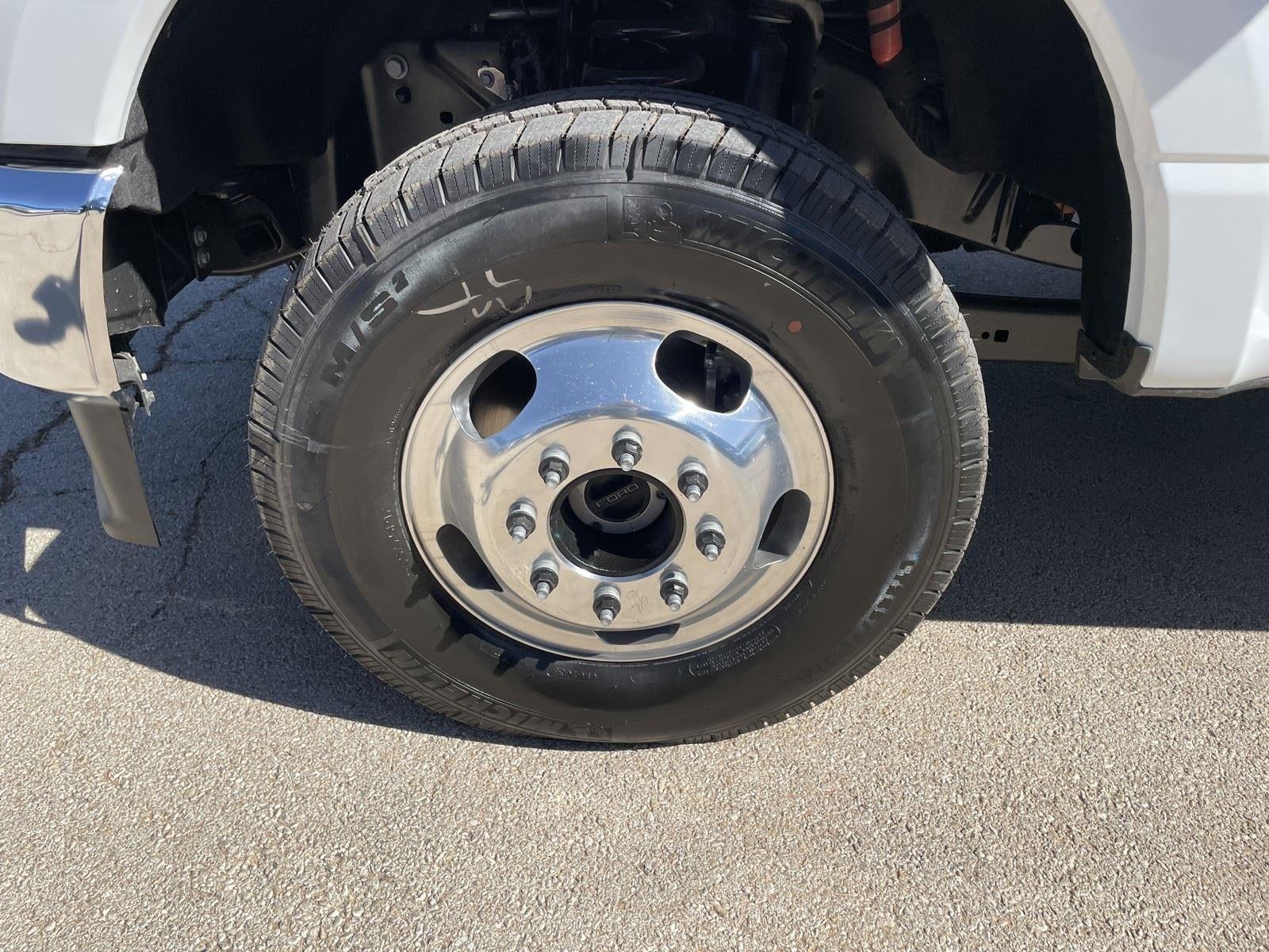 2026 Ford Super Duty F-350 DRW XL