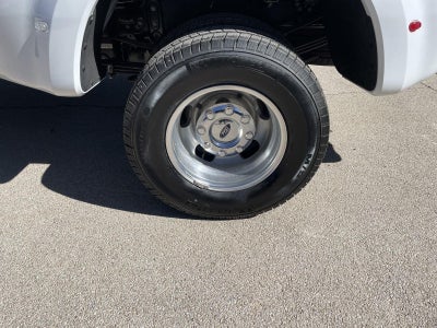 2026 Ford Super Duty F-350 DRW XL