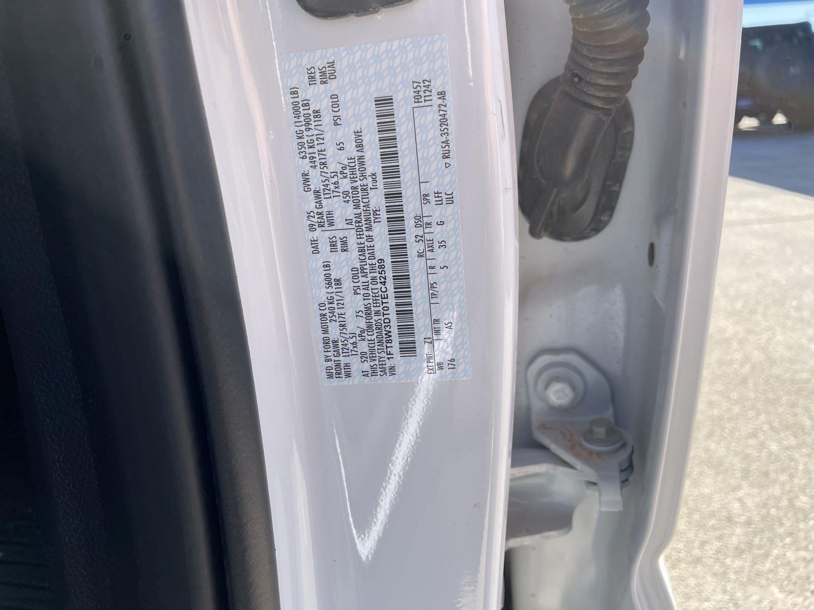 2026 Ford Super Duty F-350 DRW XL