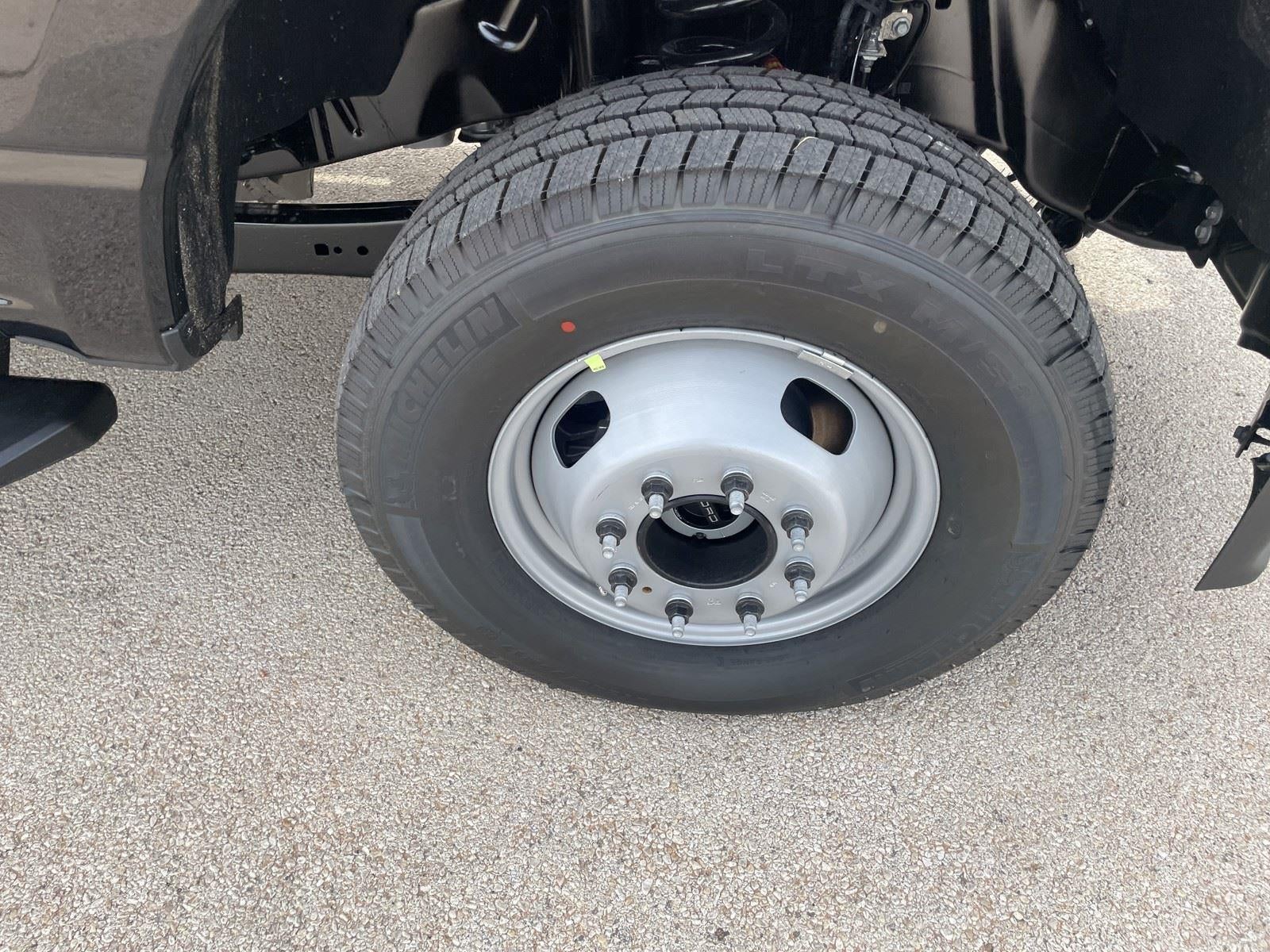 2026 Ford Super Duty F-350 DRW XL