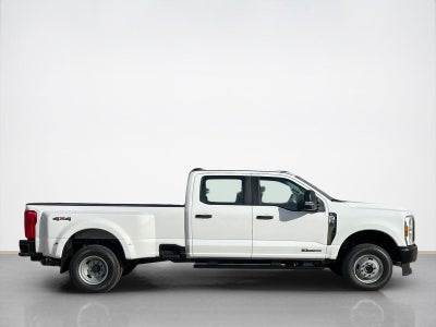 2026 Ford Super Duty F-350 DRW XL