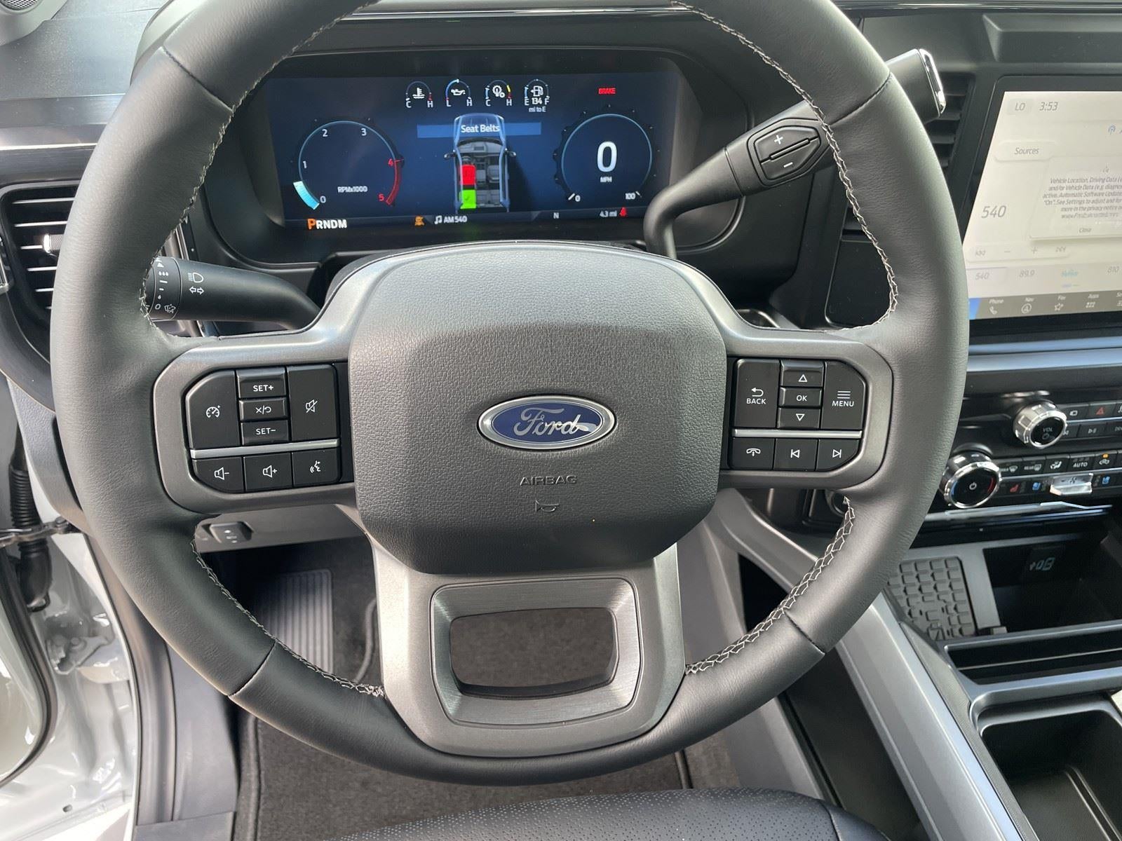 2026 Ford Super Duty F-350 DRW LARIAT