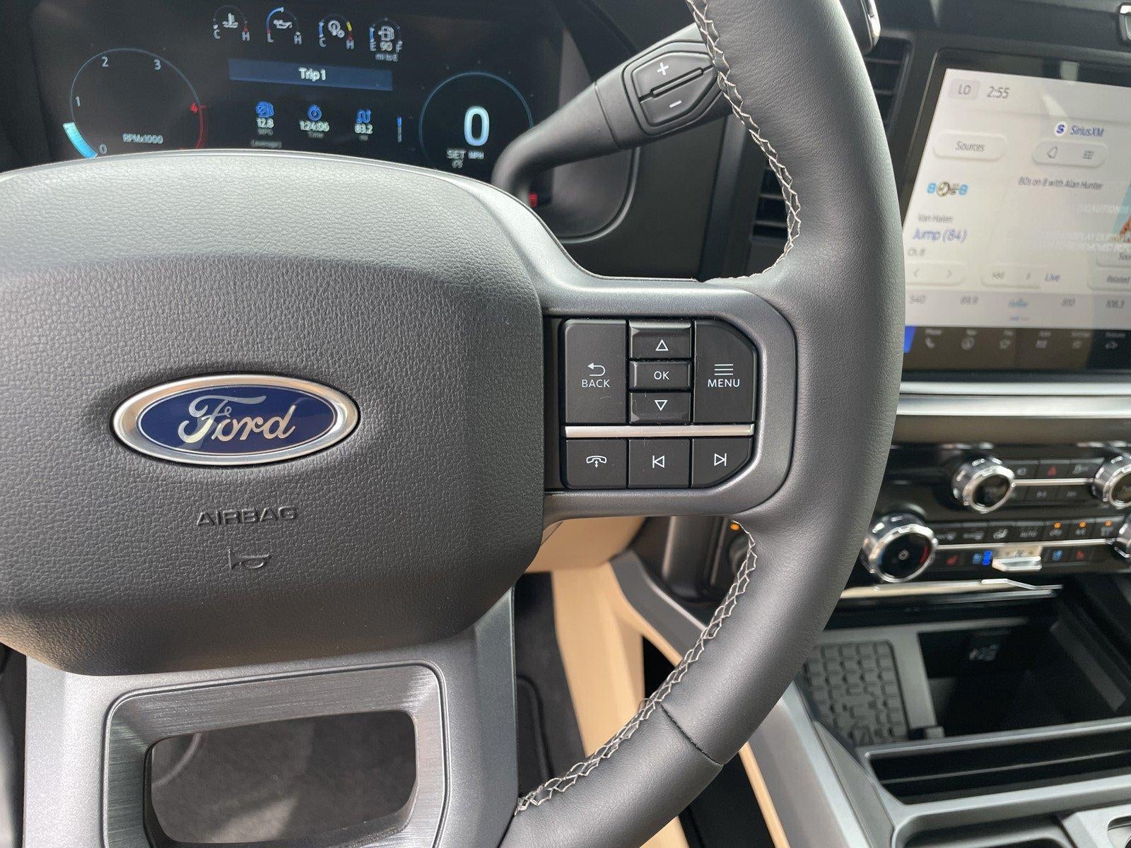 2026 Ford Super Duty F-350 Drw LARIAT