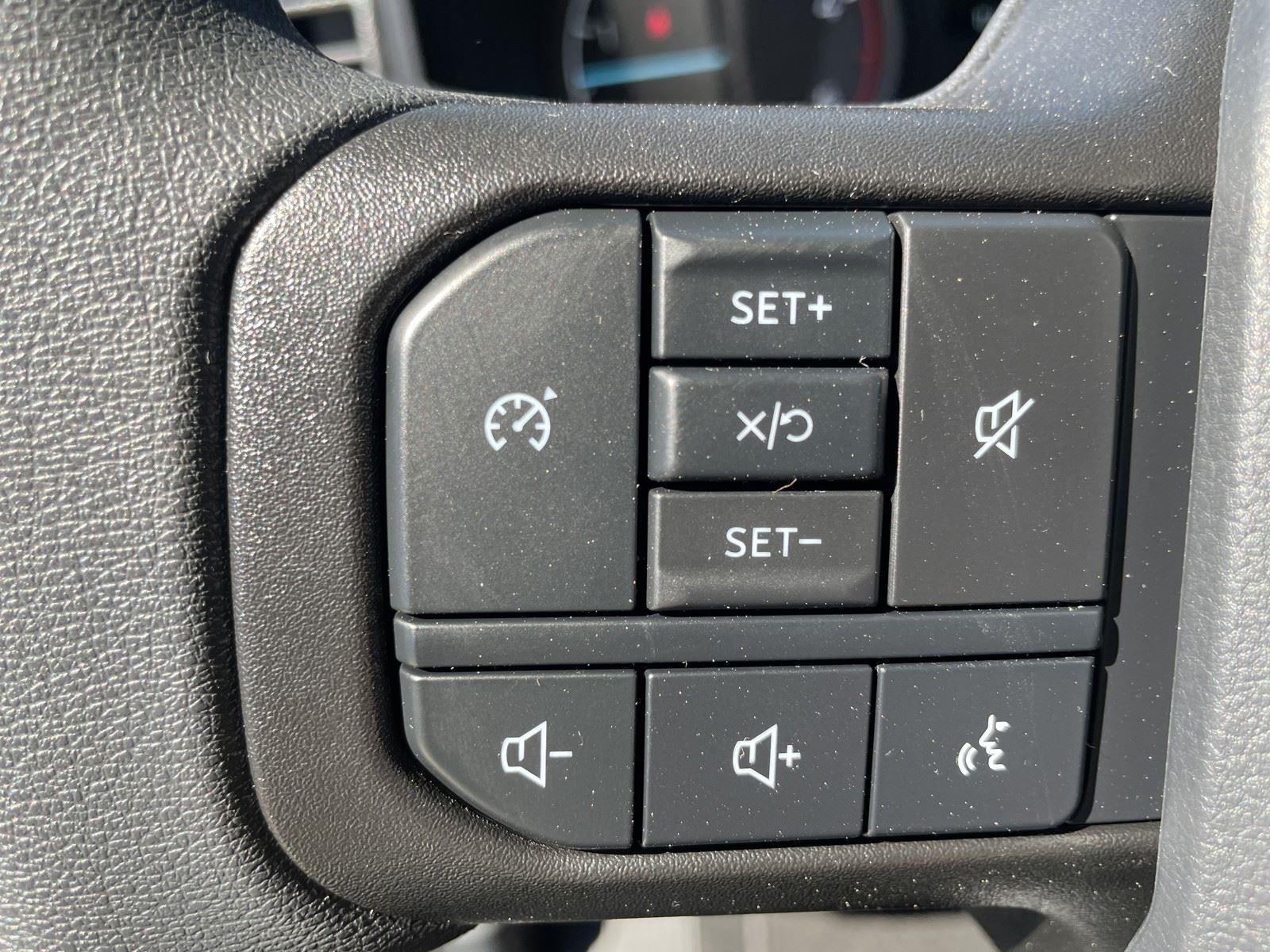 2026 Ford Super Duty F-350 DRW XLT