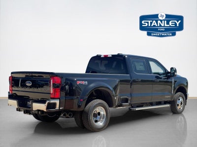 2026 Ford SUPER DUTY F-350 DRW LARIAT 4WD CREW CAB 8' BO