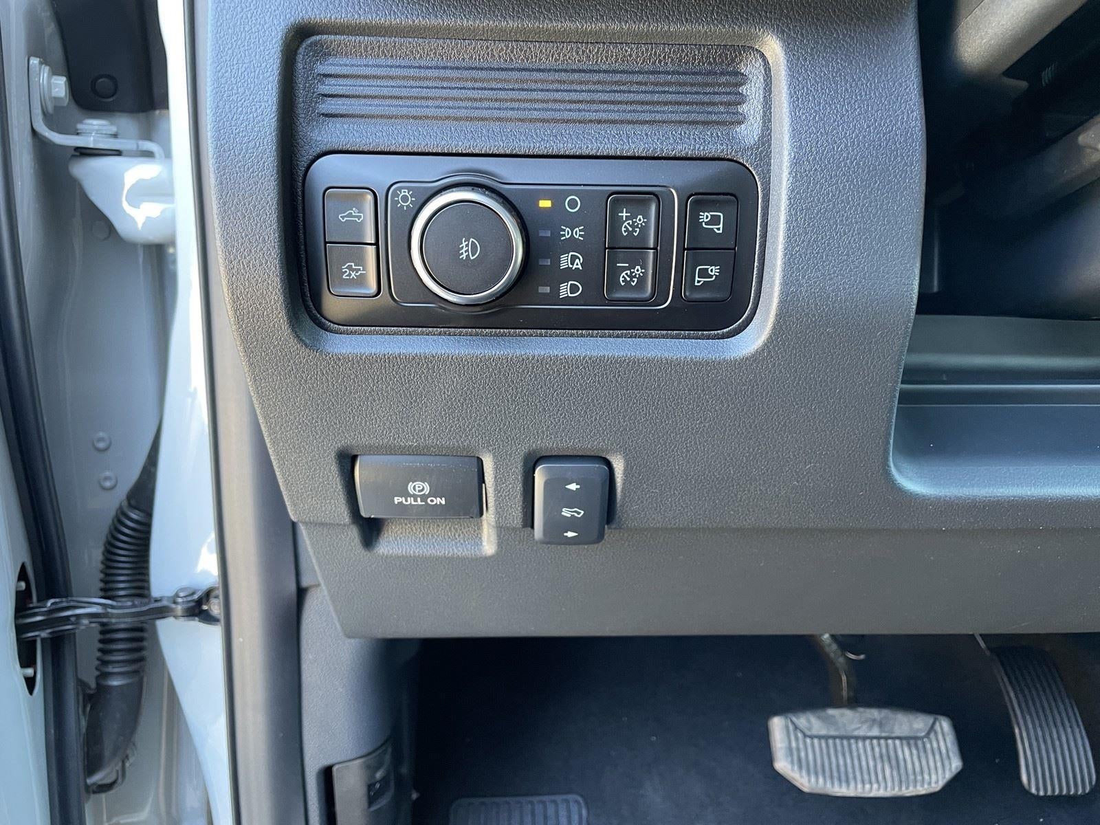 2026 Ford Super Duty F-350 DRW LARIAT