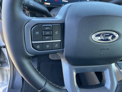 2026 Ford Super Duty F-350 DRW LARIAT