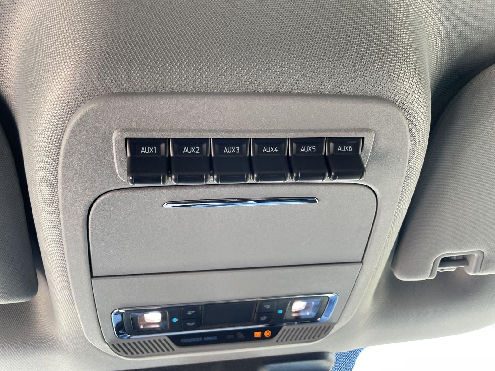 2026 Ford Super Duty F-350 DRW LARIAT