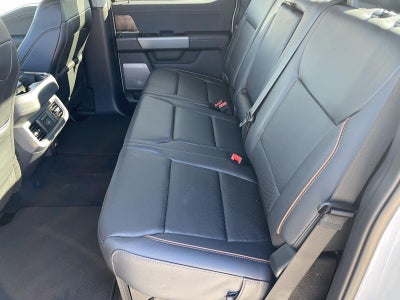 2026 Ford Super Duty F-350 DRW LARIAT