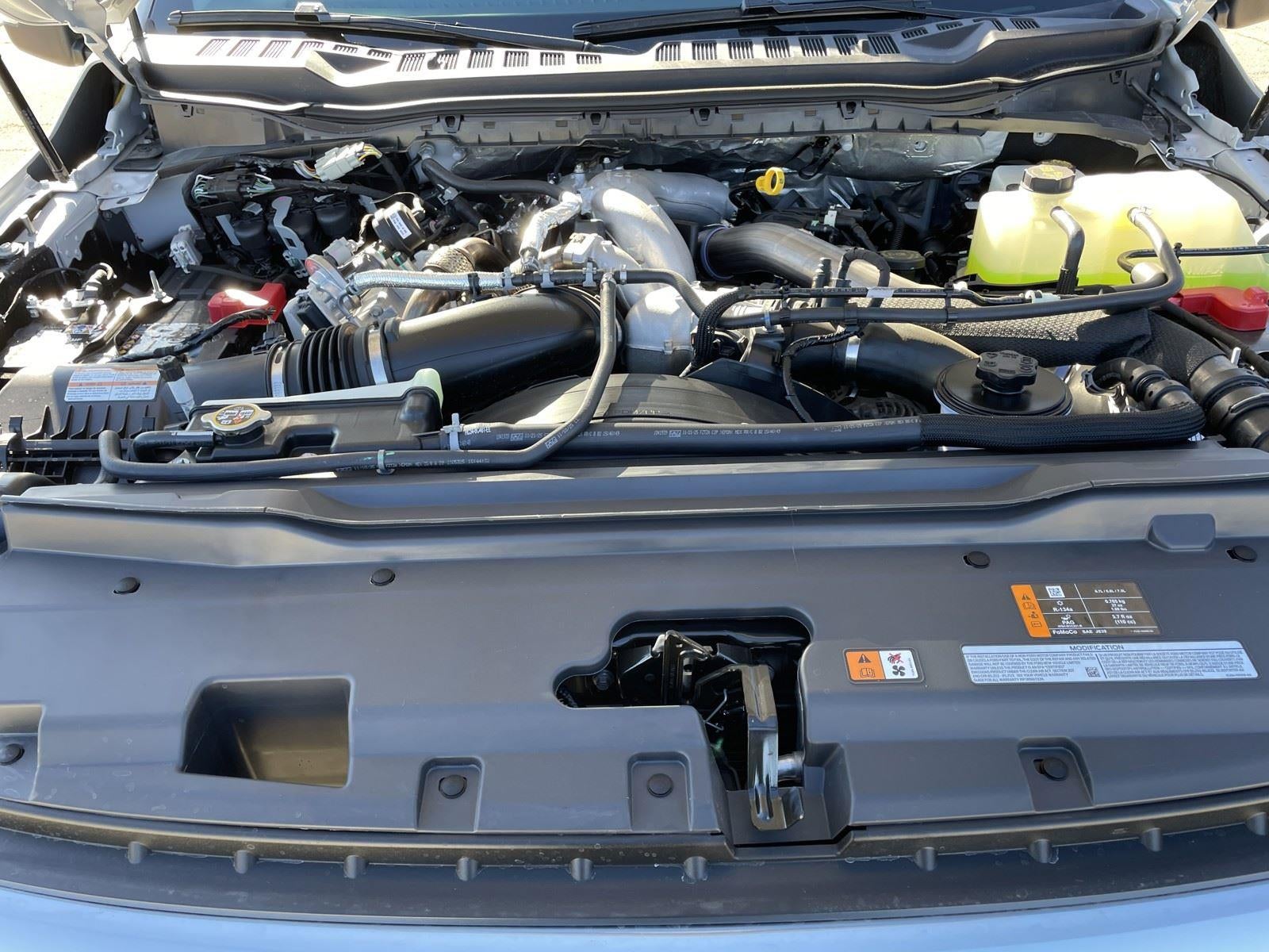 2026 Ford Super Duty F-350 DRW LARIAT