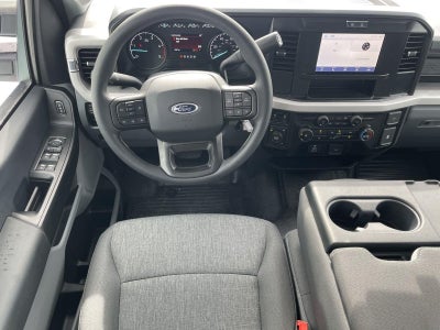 2026 Ford Super Duty F-350 DRW XL