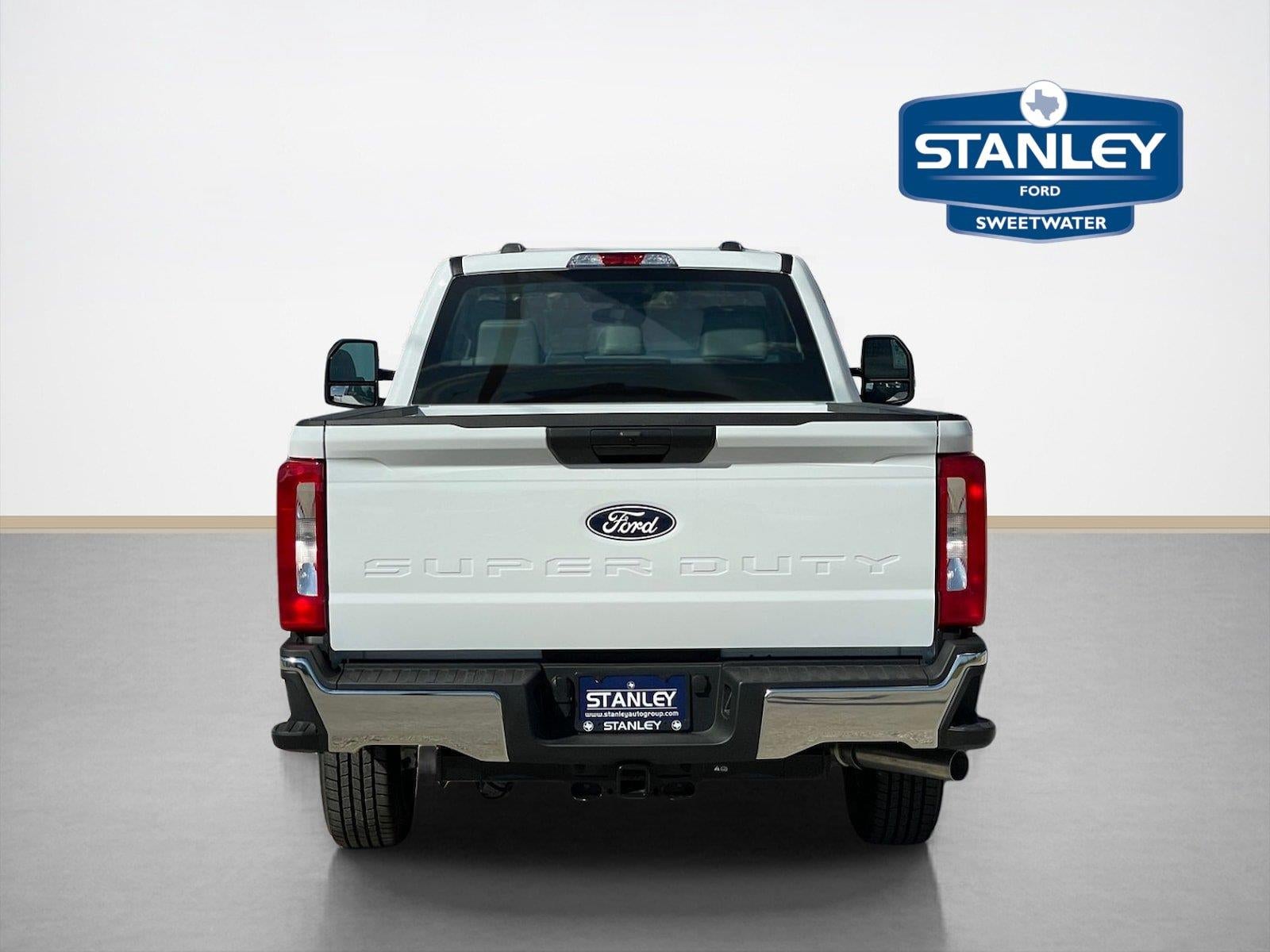 2027 Ford Super Duty F-250 Srw XLT