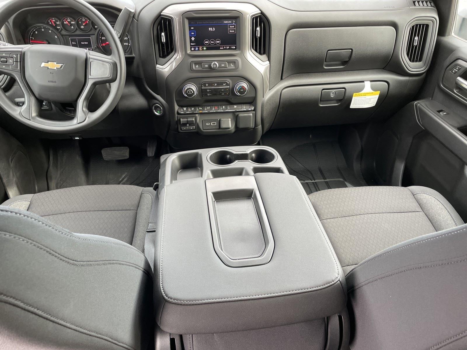 2025 Chevrolet Silverado 2500HD Custom