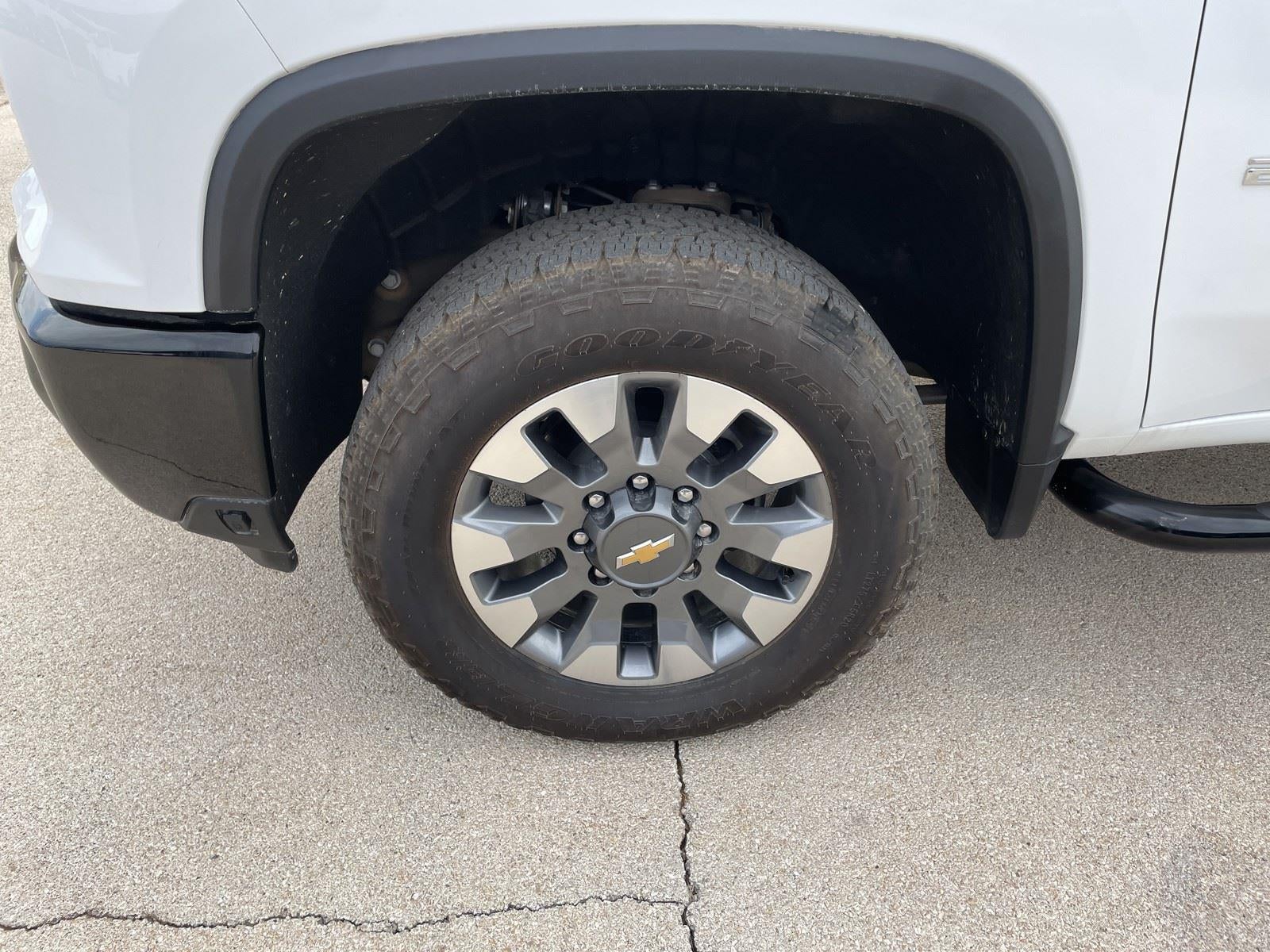 2025 Chevrolet Silverado 2500HD Custom